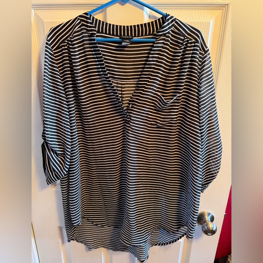 Torrid Black and White Striped Blouse Sz 1